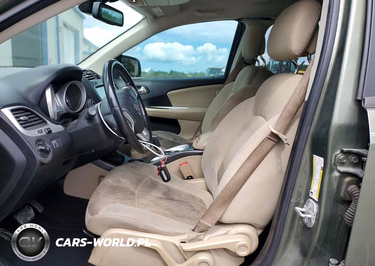2019 Dodge Journey Se VIN:3C4PDCBBXKT837511 - 7