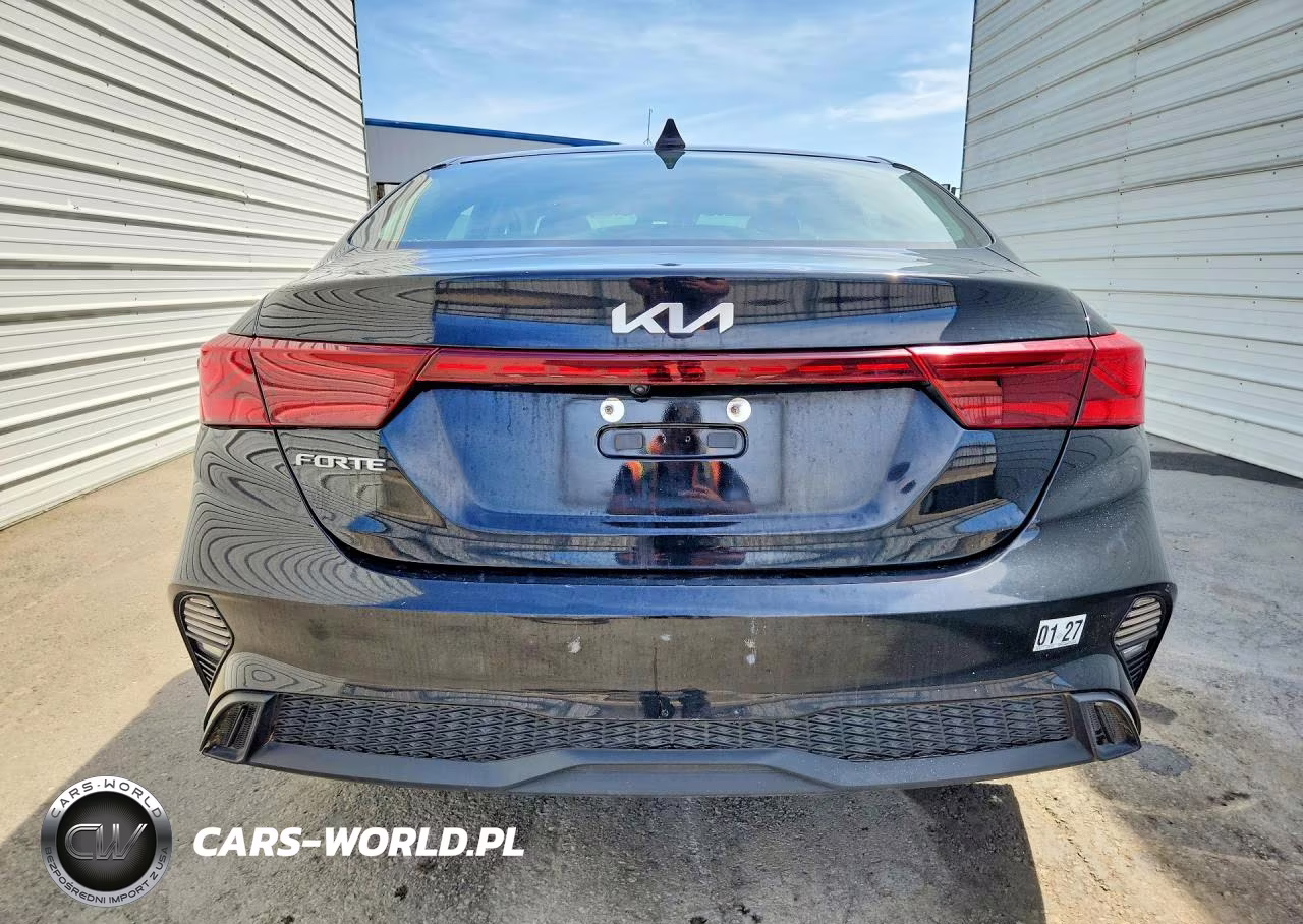 2023 Kia Forte Lxs VIN:3KPF24AD8PE540548 - 6