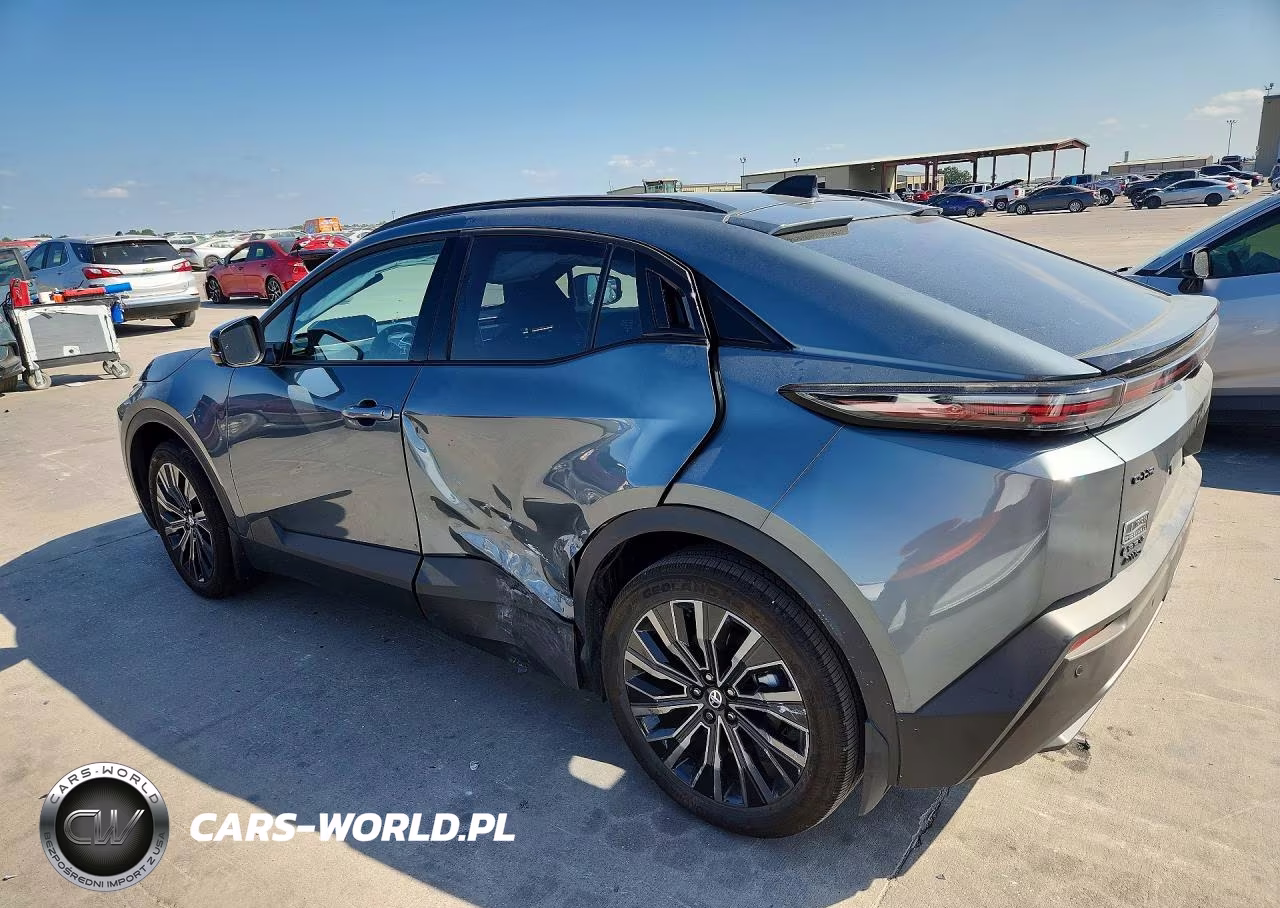 2026 Toyota C-Hr Xse VIN:JTMAAAAD8TJ016373 - 2