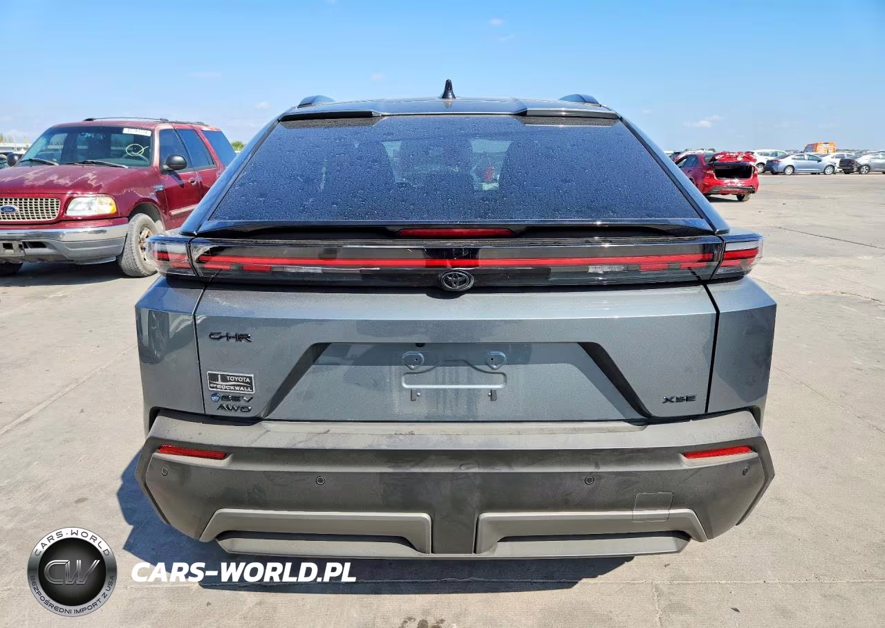 2026 Toyota C-Hr Xse VIN:JTMAAAAD8TJ016373 - 6