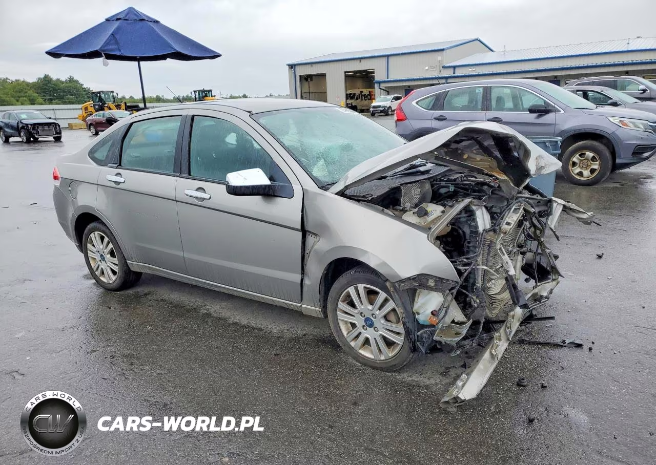 2008 Ford Focus Se VIN:1FAHP35NX8W173009 - 4