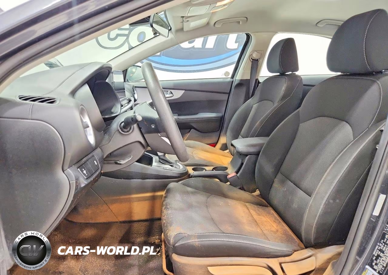 2023 Kia Forte Lxs VIN:3KPF24AD9PE525623 - 7