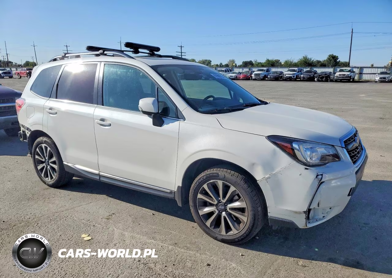 2017 Subaru Forester 2.0Xt Touring VIN:JF2SJGWC2HH806579 - 4