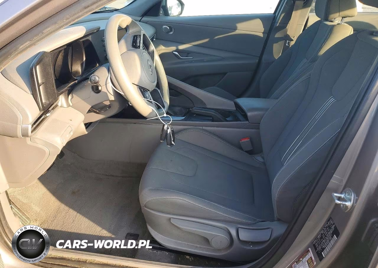 2022 Hyundai Elantra Sel VIN:KMHLM4AG8NU324071 - 7