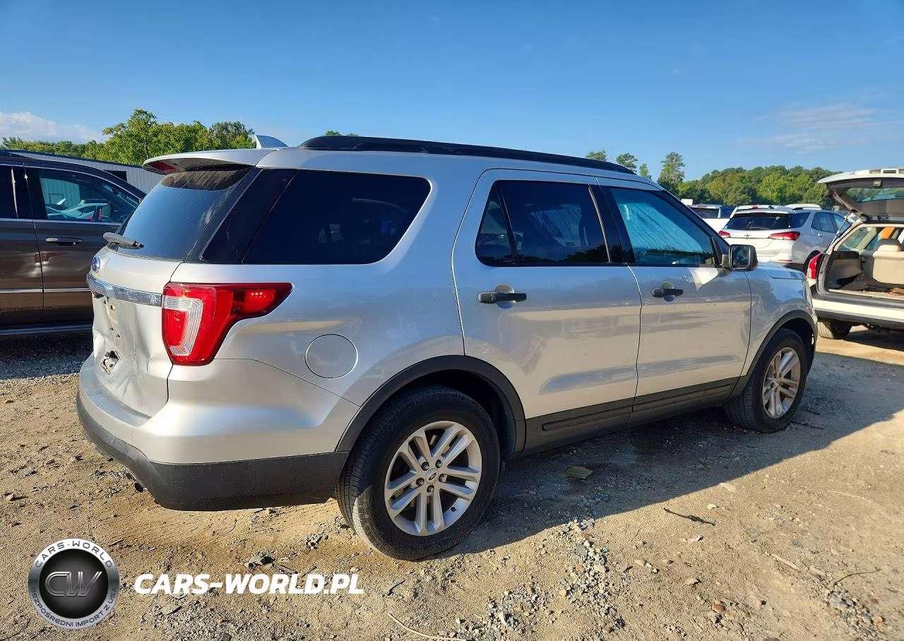2016 Ford Explorer VIN:1FM5K7B88GGB31850 - 3