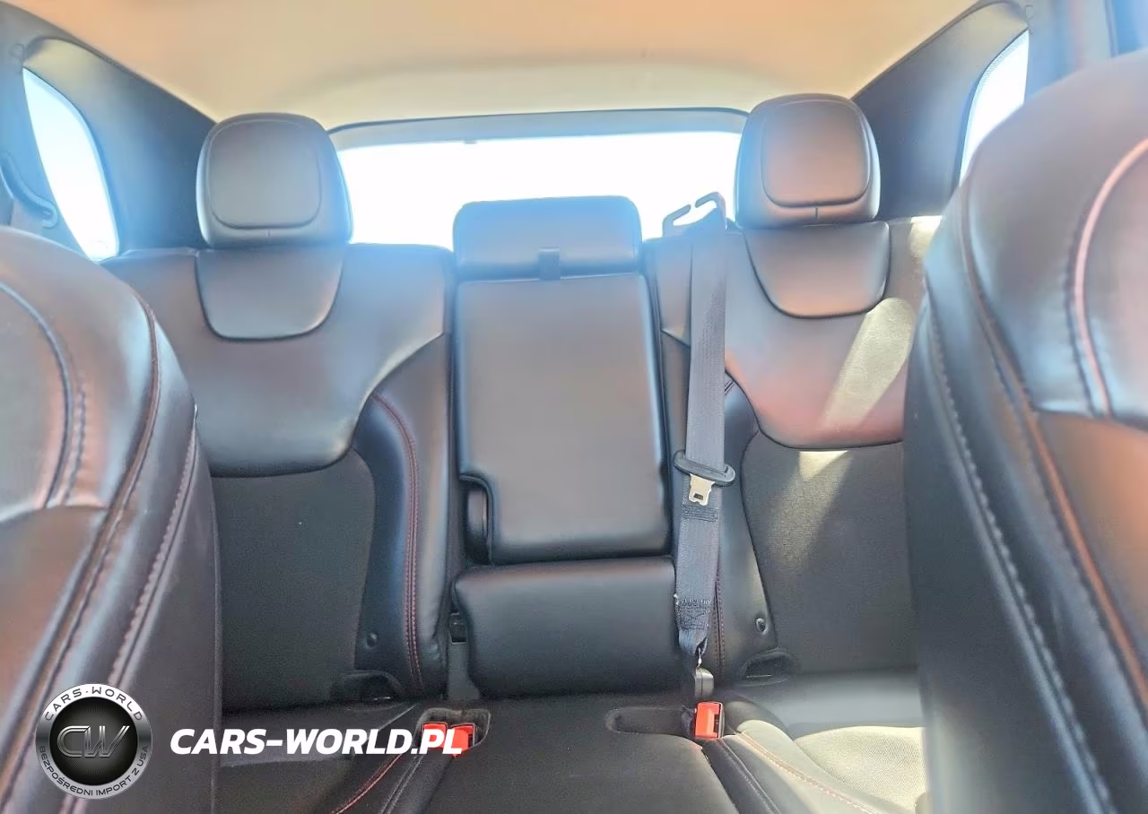 2019 Jeep Cherokee Trailhawk VIN:1C4PJMBX7KD461771 - 10
