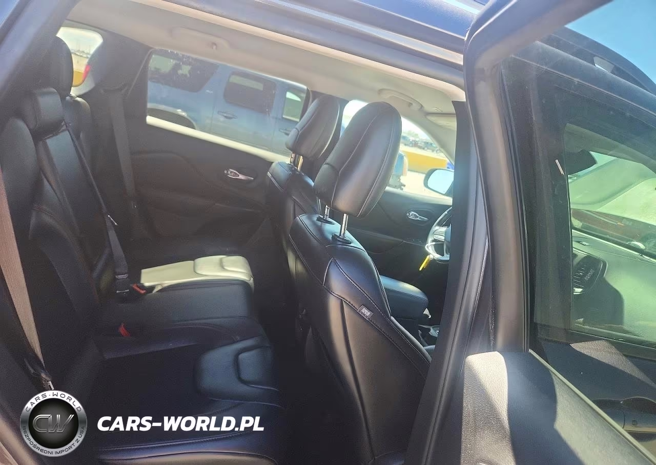 2019 Jeep Cherokee Trailhawk VIN:1C4PJMBX7KD461771 - 11