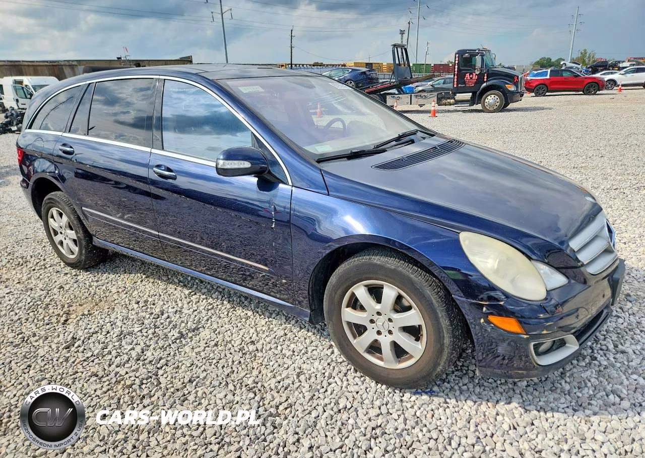 2007 Mercedes-Benz R 350 VIN:4JGCB65E97A038308 - 4