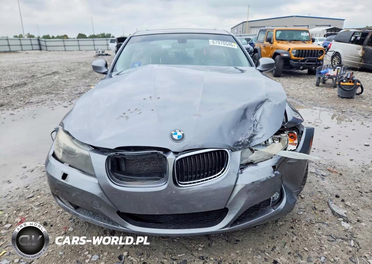 2011 BMW 328 Xi VIN:WBAPK7C52BF196268 - 5