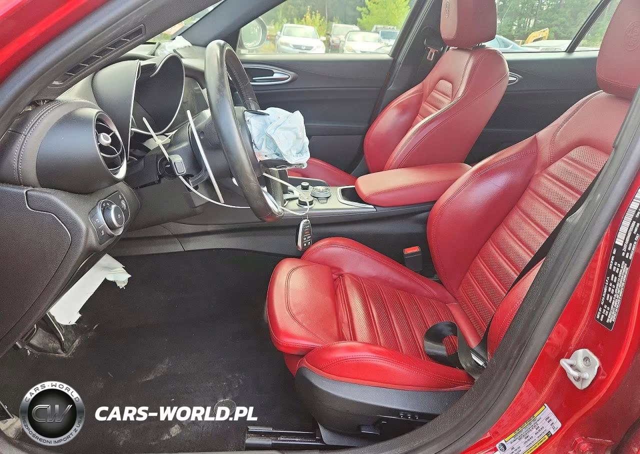 2022 Alfa Romeo Giulia Super VIN:ZARFANBN4N7653884 - 7