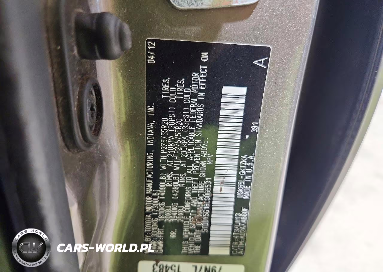 2012 Toyota Sequoia VIN:5TDDY5G18CS066531 - 13