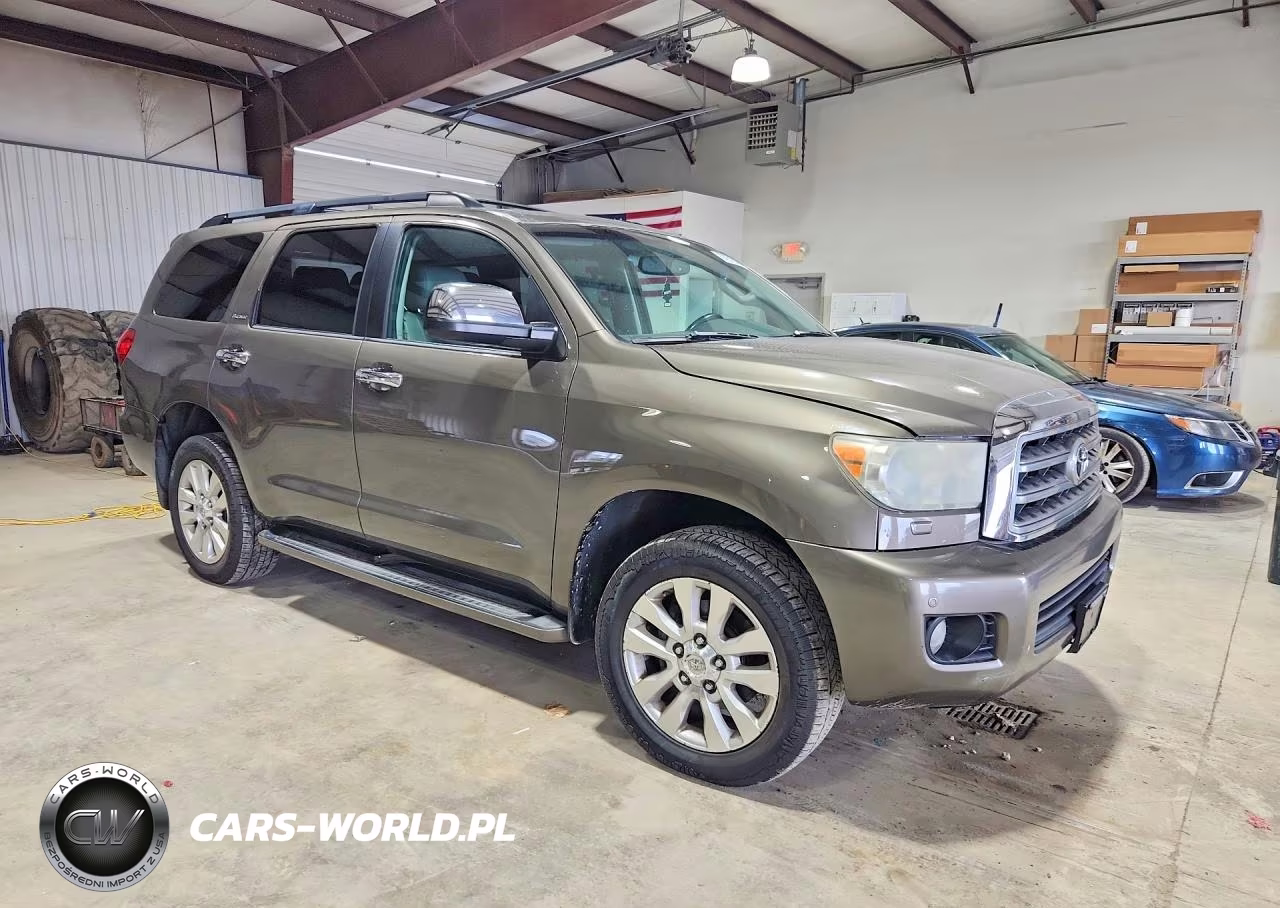 2012 Toyota Sequoia VIN:5TDDY5G18CS066531 - 4