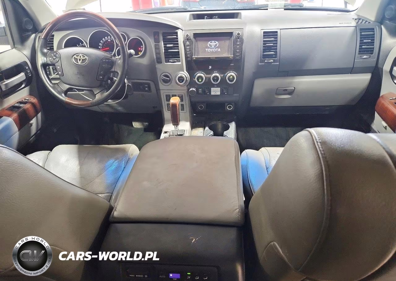 2012 Toyota Sequoia VIN:5TDDY5G18CS066531 - 8