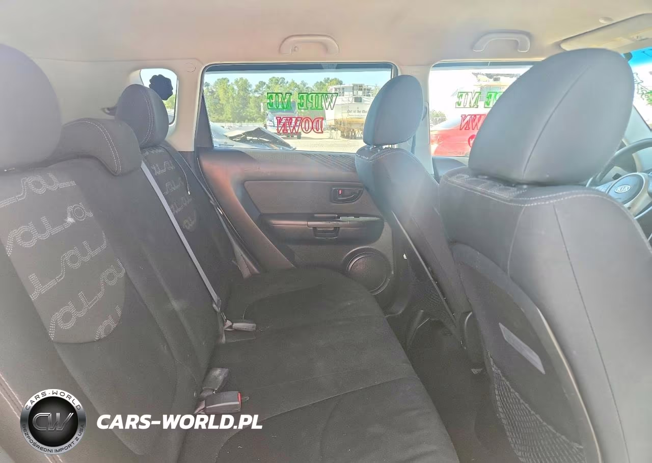 2012 Kia Soul + VIN:KNDJT2A61C7378415 - 11