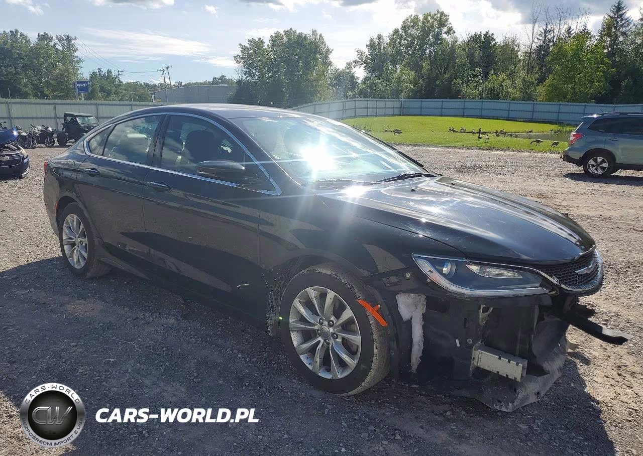 2015 Chrysler 200 C VIN:1C3CCCCG7FN565294 - 4