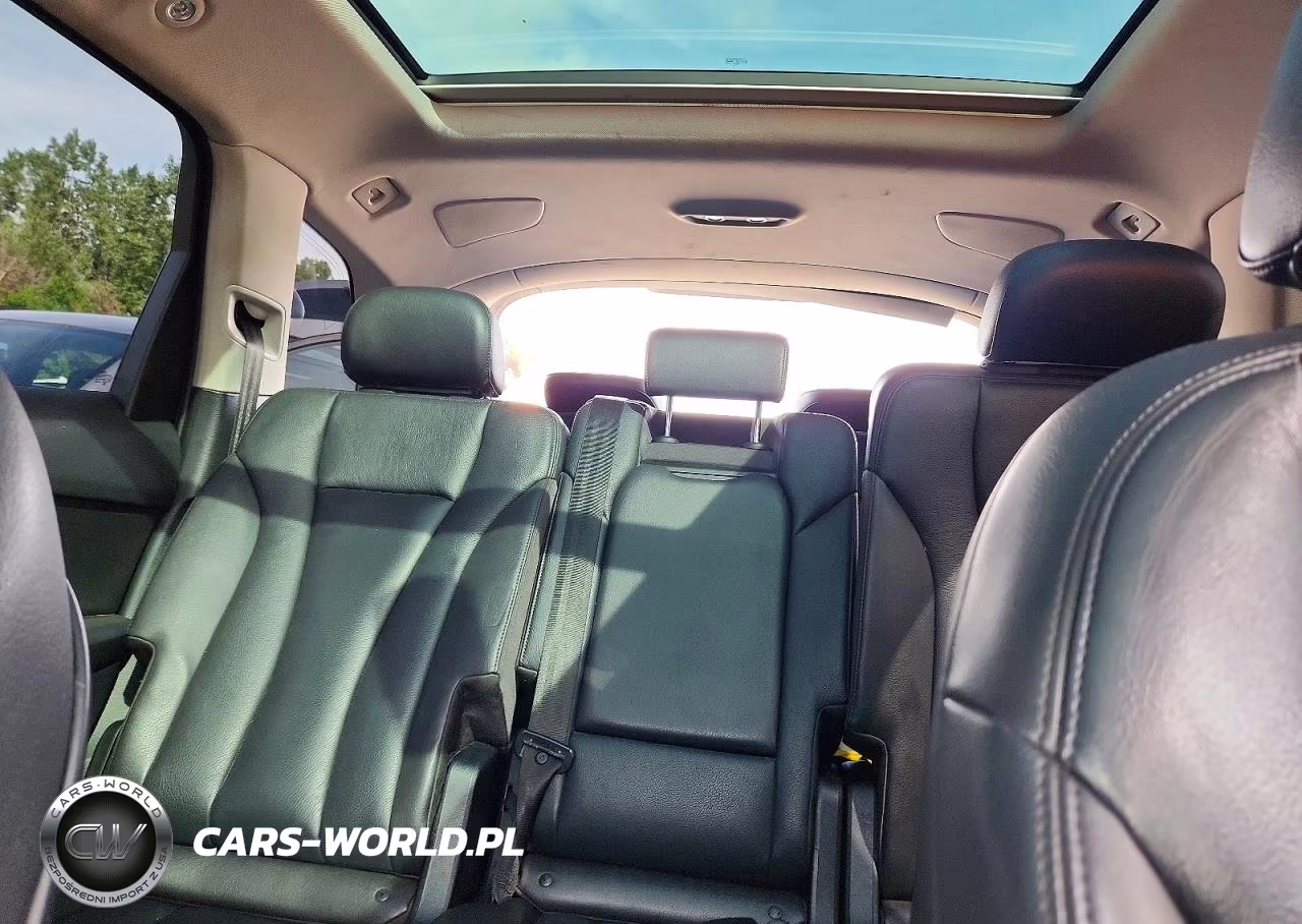 2019 Audi Q7 Premium Plus VIN:WA1LAAF78KD002833 - 10