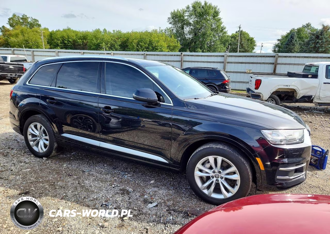 2019 Audi Q7 Premium Plus VIN:WA1LAAF78KD002833 - 4