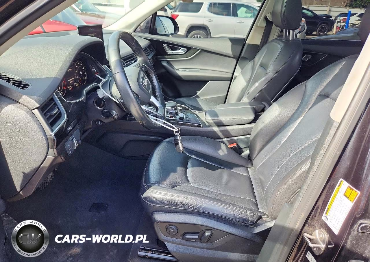 2019 Audi Q7 Premium Plus VIN:WA1LAAF78KD002833 - 7