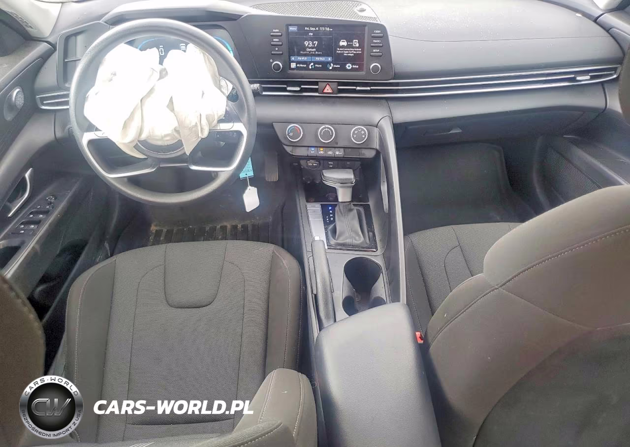 2025 Hyundai Elantra Se VIN:KMHLL4DGXSU040936 - 8