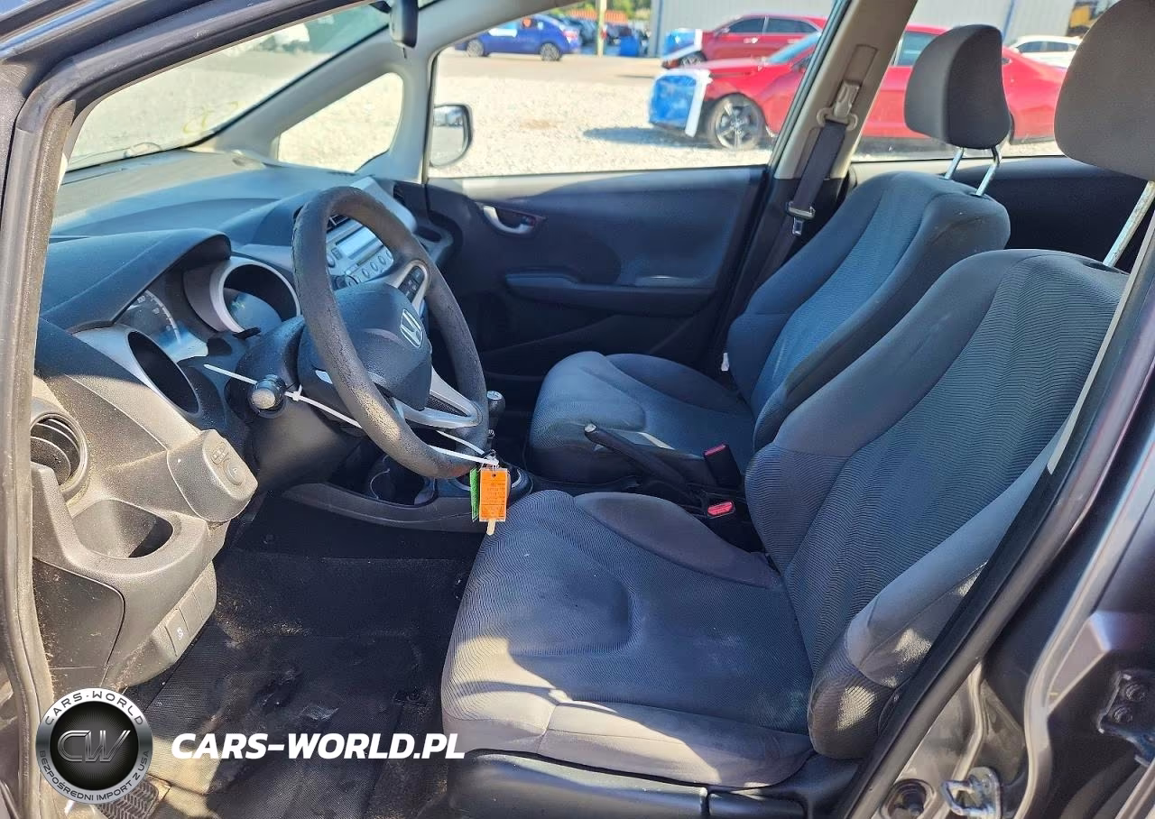 2013 Honda Fit VIN:JHMGE8G39DC000614 - 7