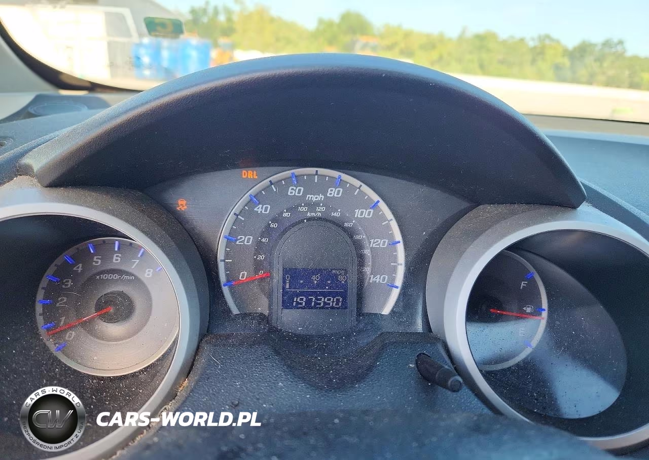 2013 Honda Fit VIN:JHMGE8G39DC000614 - 9