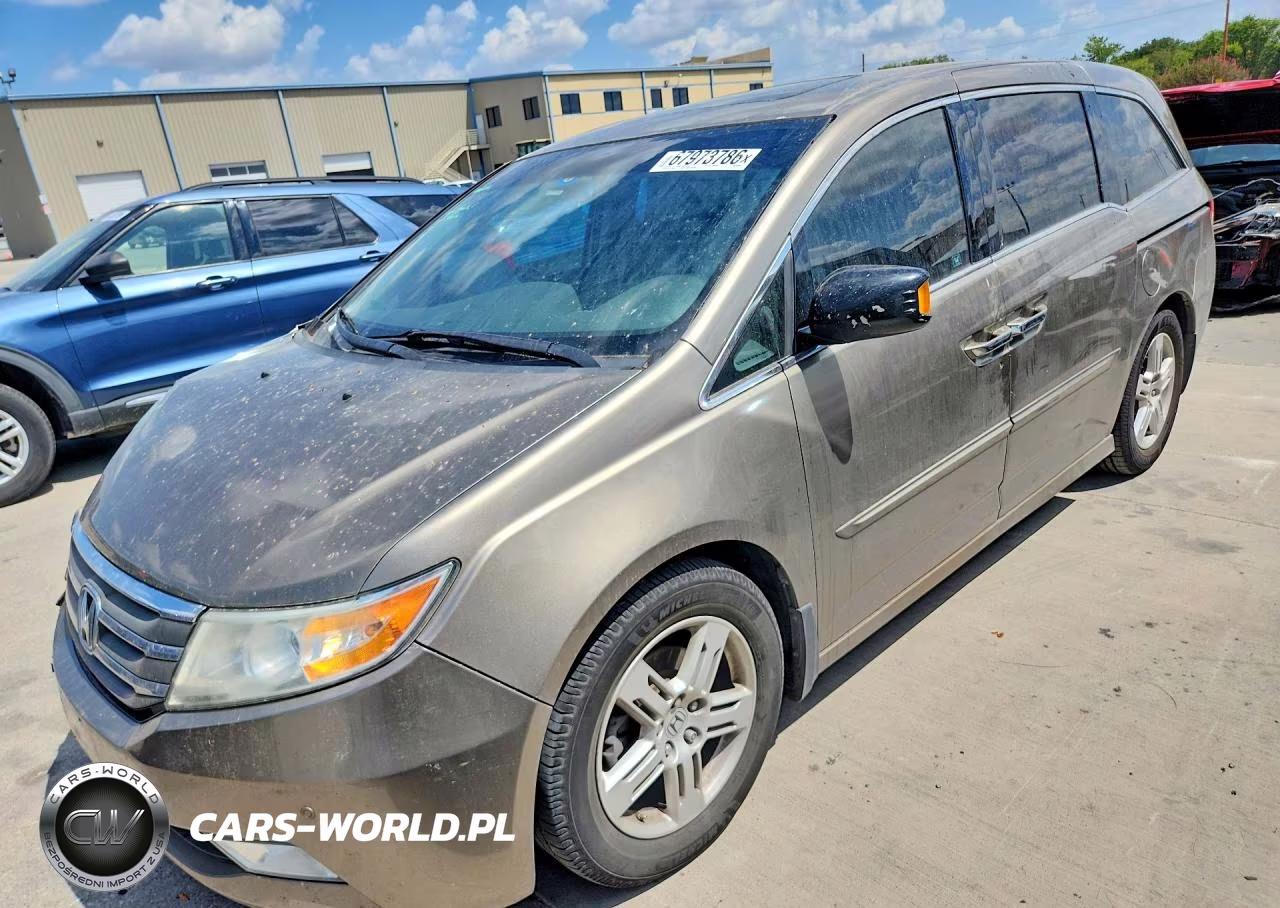 2012 Honda Odyssey Touring – zdjęcie 1 z 13