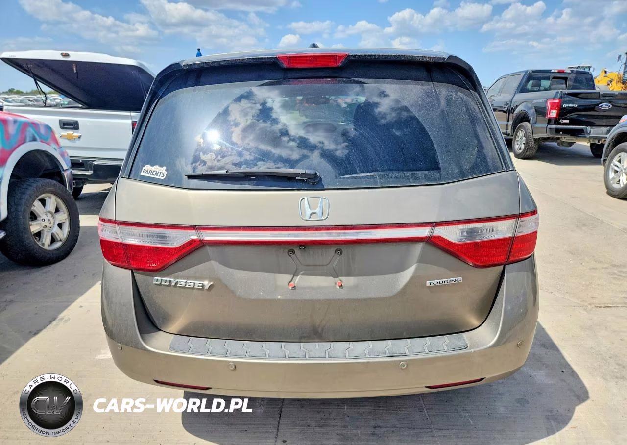 2012 Honda Odyssey Touring VIN:5FNRL5H95CB063860 - 6
