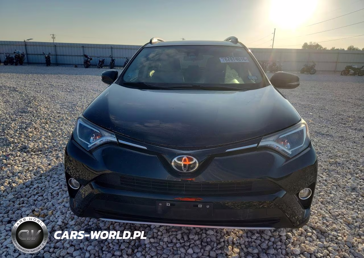 2017 Toyota Rav4 Xle VIN:2T3RFREV7HW650210 - 5