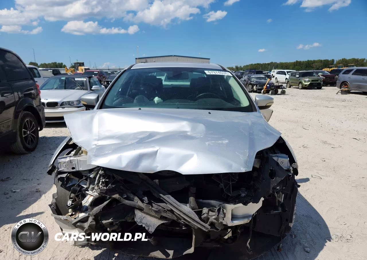 2012 Ford Focus Sel VIN:1FAHP3H2XCL227243 - 5
