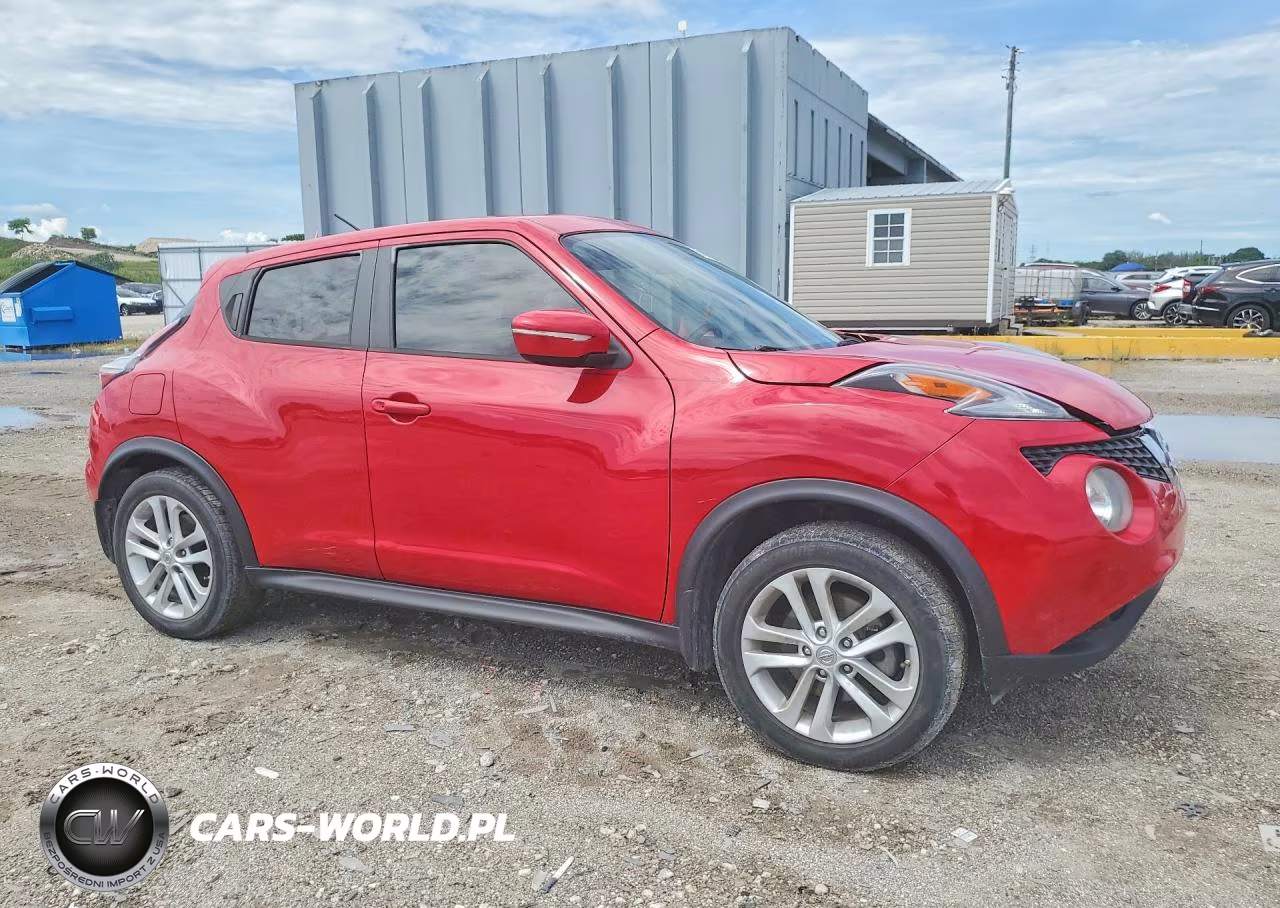 2015 Nissan Juke S VIN:JN8AF5MV3FT566056 - 4