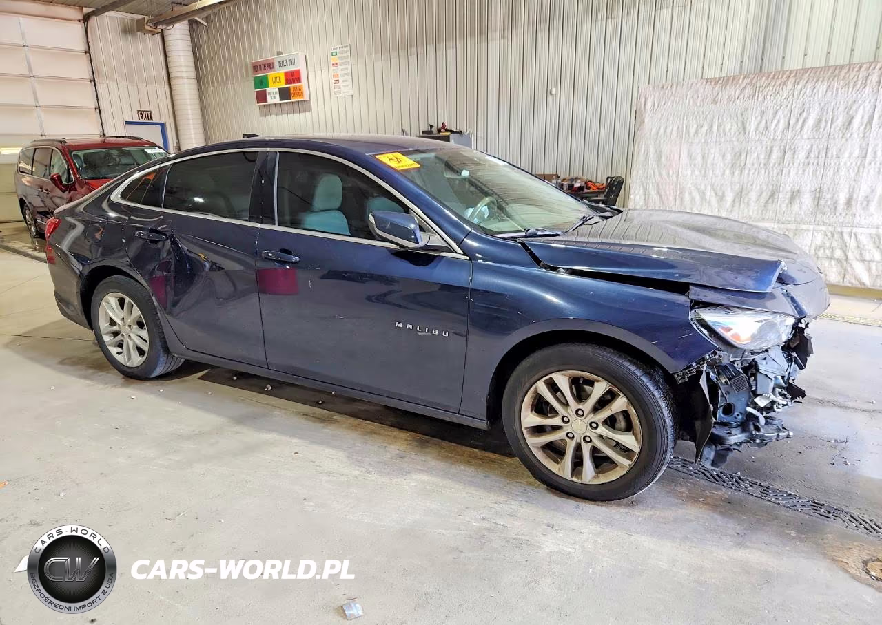 2018 Chevrolet Malibu Lt VIN:1G1ZD5ST6JF188420 - 4