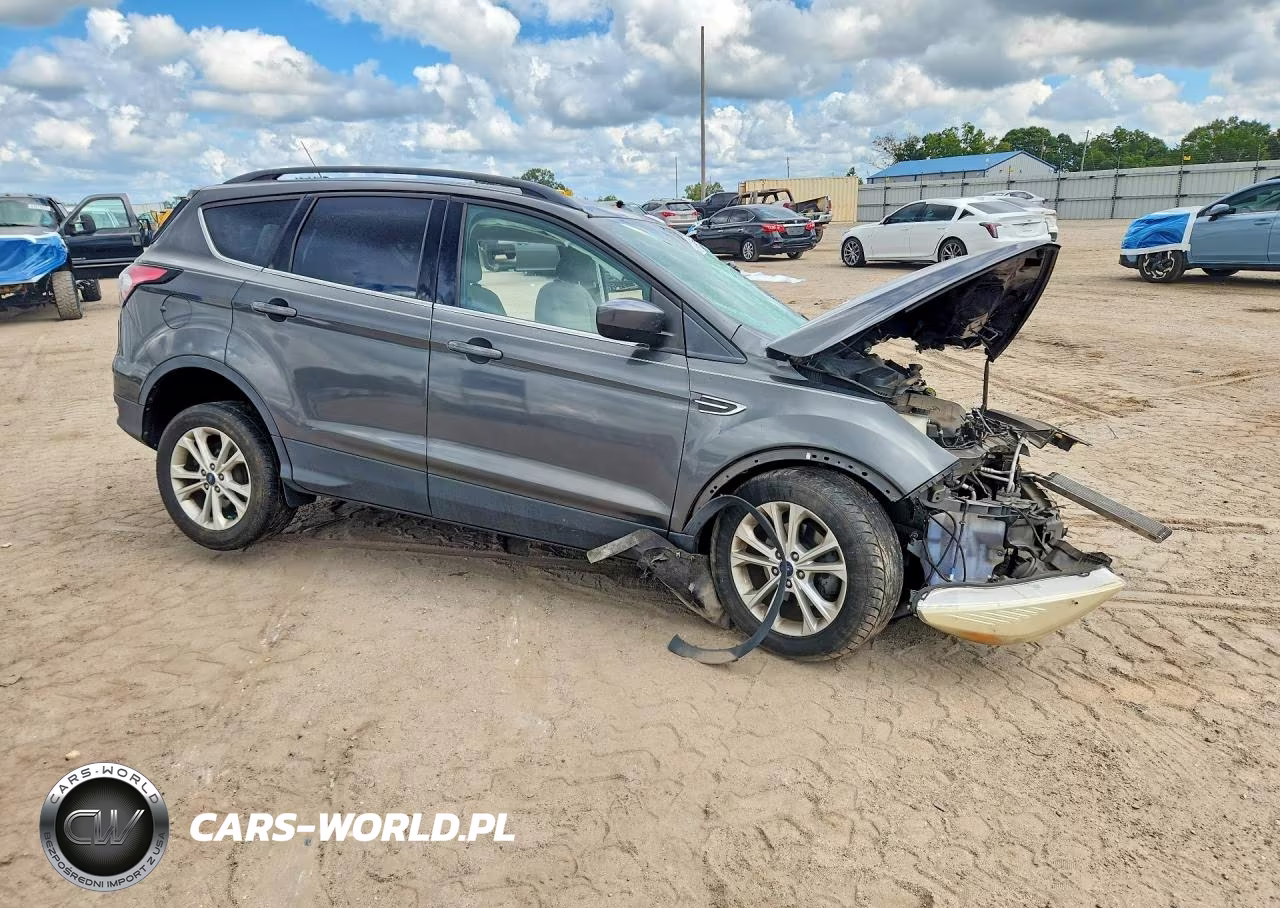 2018 Ford Escape Se VIN:1FMCU0GD7JUB36609 - 4
