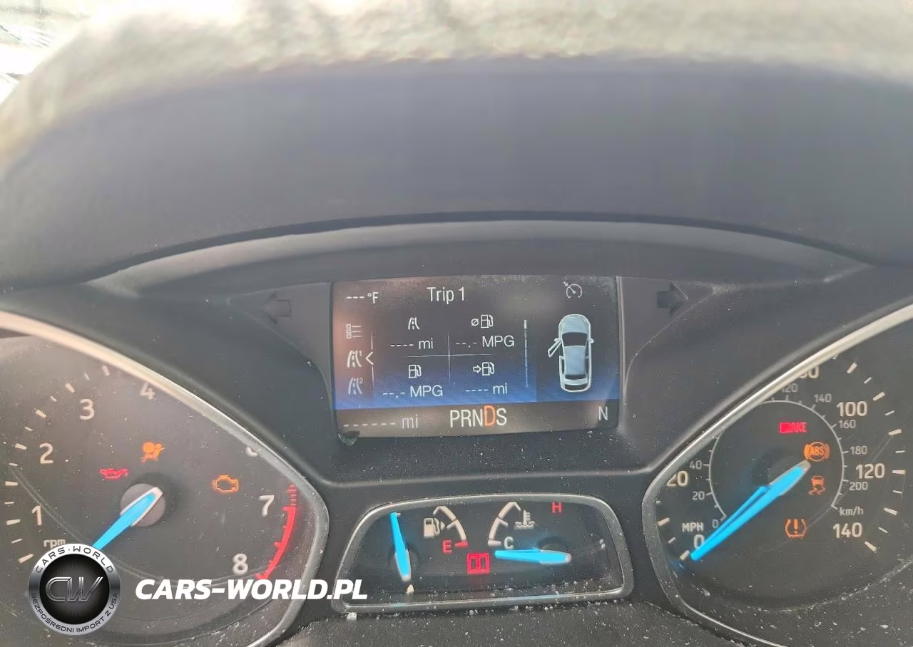2018 Ford Escape Se VIN:1FMCU0GD7JUB36609 - 9