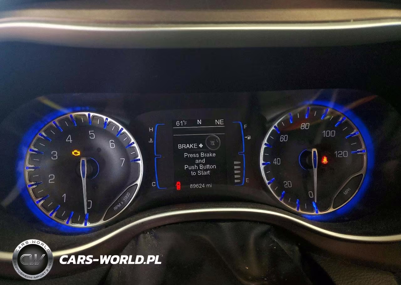 2017 Chrysler Pacifica Touring L VIN:2C4RC1BG6HR705174 - 9