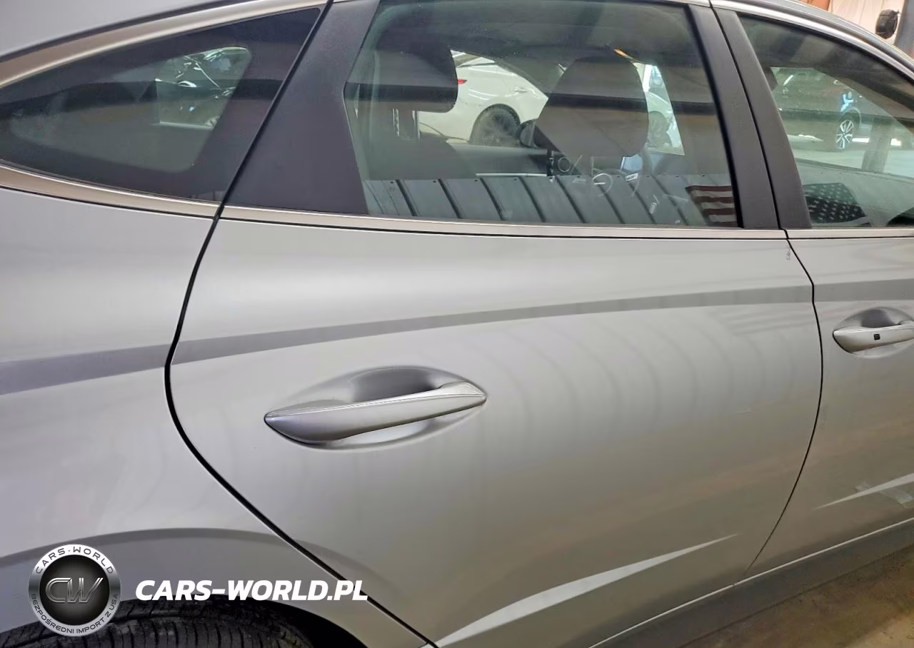 2026 Hyundai Sonata Hybrid Blue VIN:KMHL24JJ7TA146217 - 10