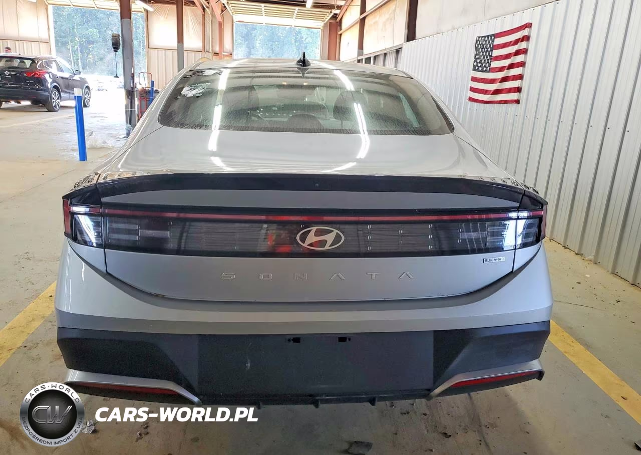 2026 Hyundai Sonata Hybrid Blue VIN:KMHL24JJ7TA146217 - 6