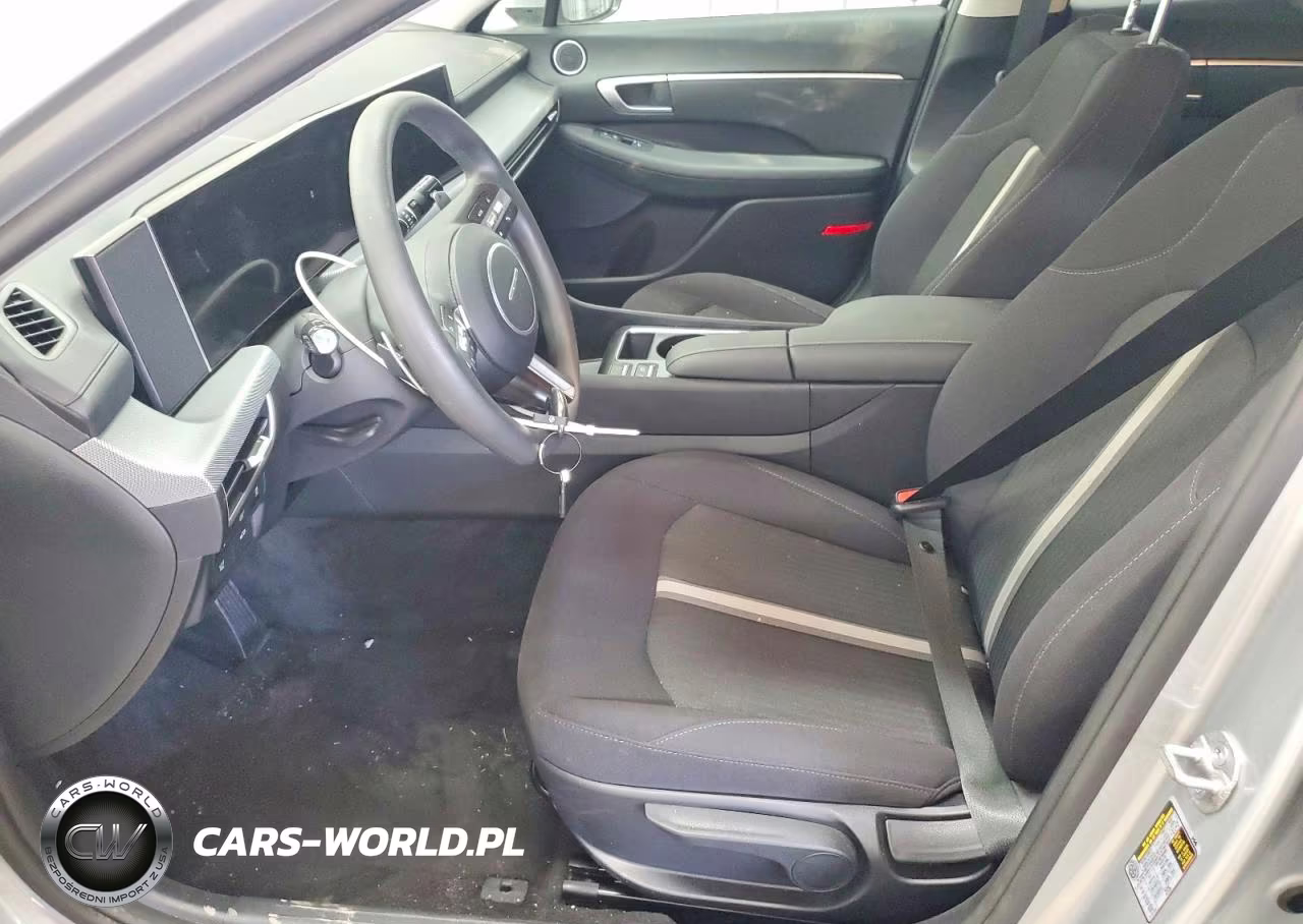 2026 Hyundai Sonata Hybrid Blue VIN:KMHL24JJ7TA146217 - 7