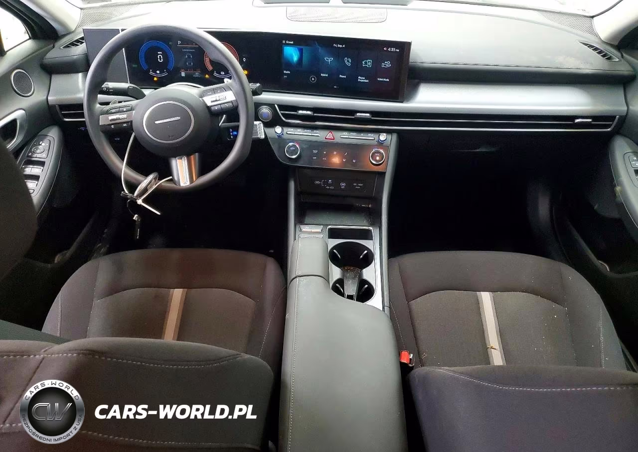 2026 Hyundai Sonata Hybrid Blue VIN:KMHL24JJ7TA146217 - 8