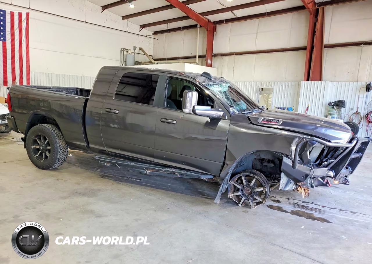 2019 Ram 2500 Big Horn VIN:3C6UR5ML7KG685211 - 4