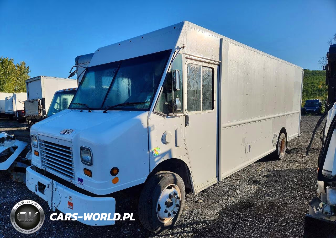 2013 Freightliner Mt45 Chassis Delivery Truck – zdjęcie 1 z 13