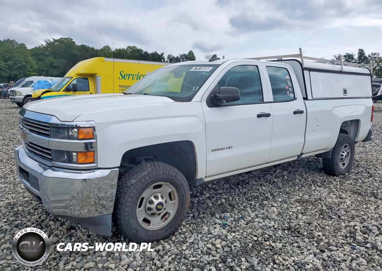2018 Chevrolet Silverado C2500 Heavy Duty VIN:1GC2CUEG0JZ261963 - 1