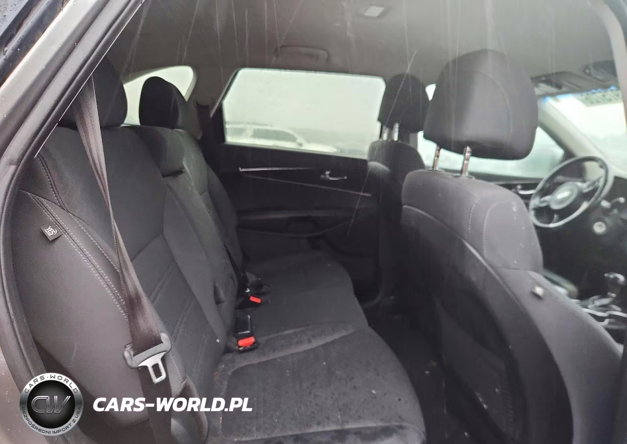 2017 Kia Sorento Lx VIN:5XYPG4A32HG254650 - 11
