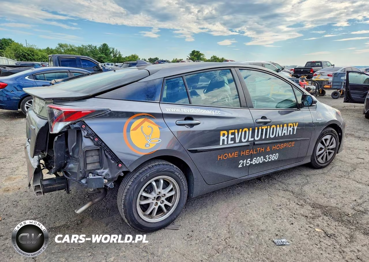 2016 Toyota Prius Four VIN:JTDKARFU5G3001528 - 3