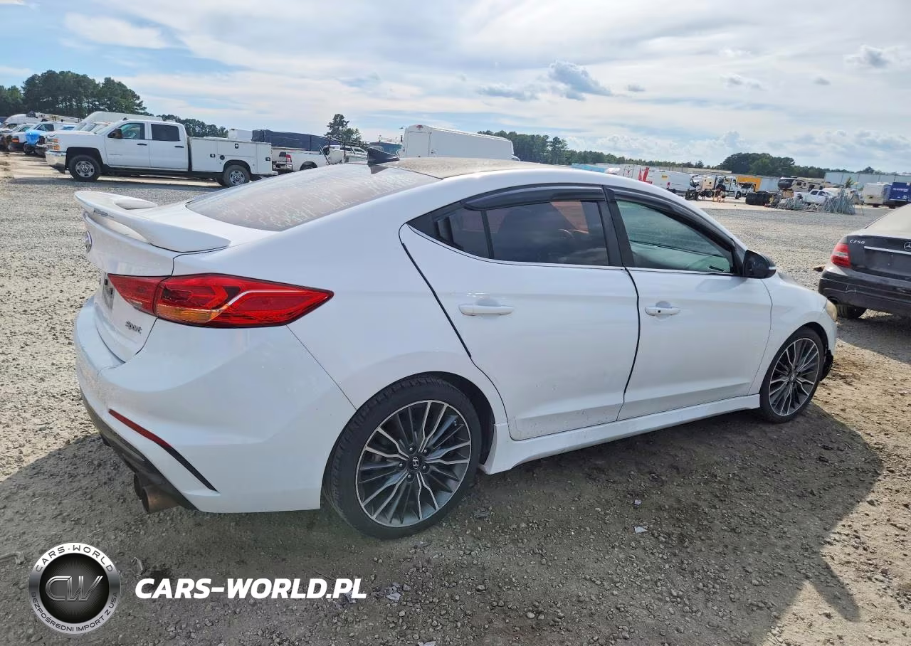 2018 Hyundai Elantra Sport VIN:KMHD04LB3JU540373 - 3