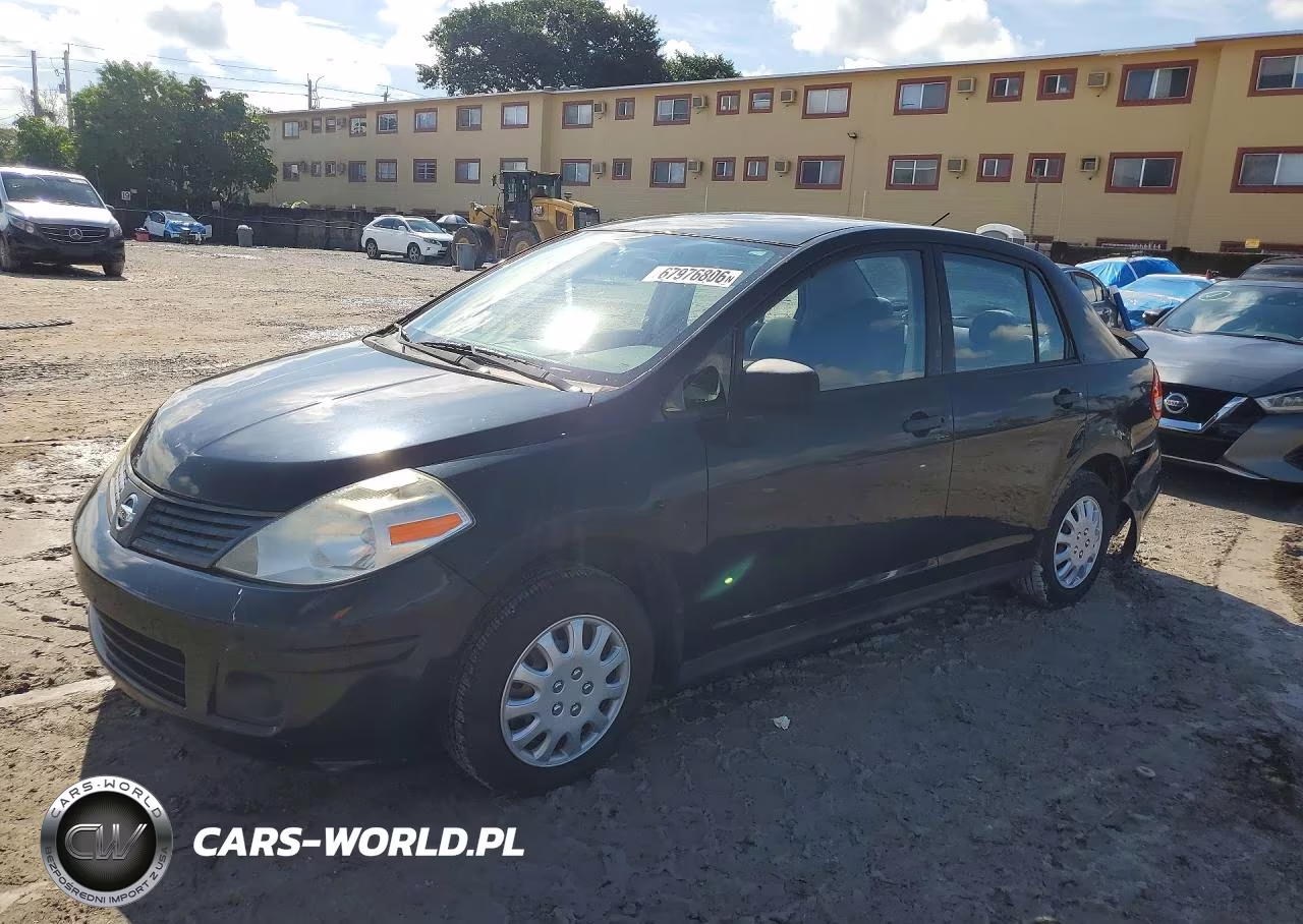 2009 Nissan Versa 1.6 Base