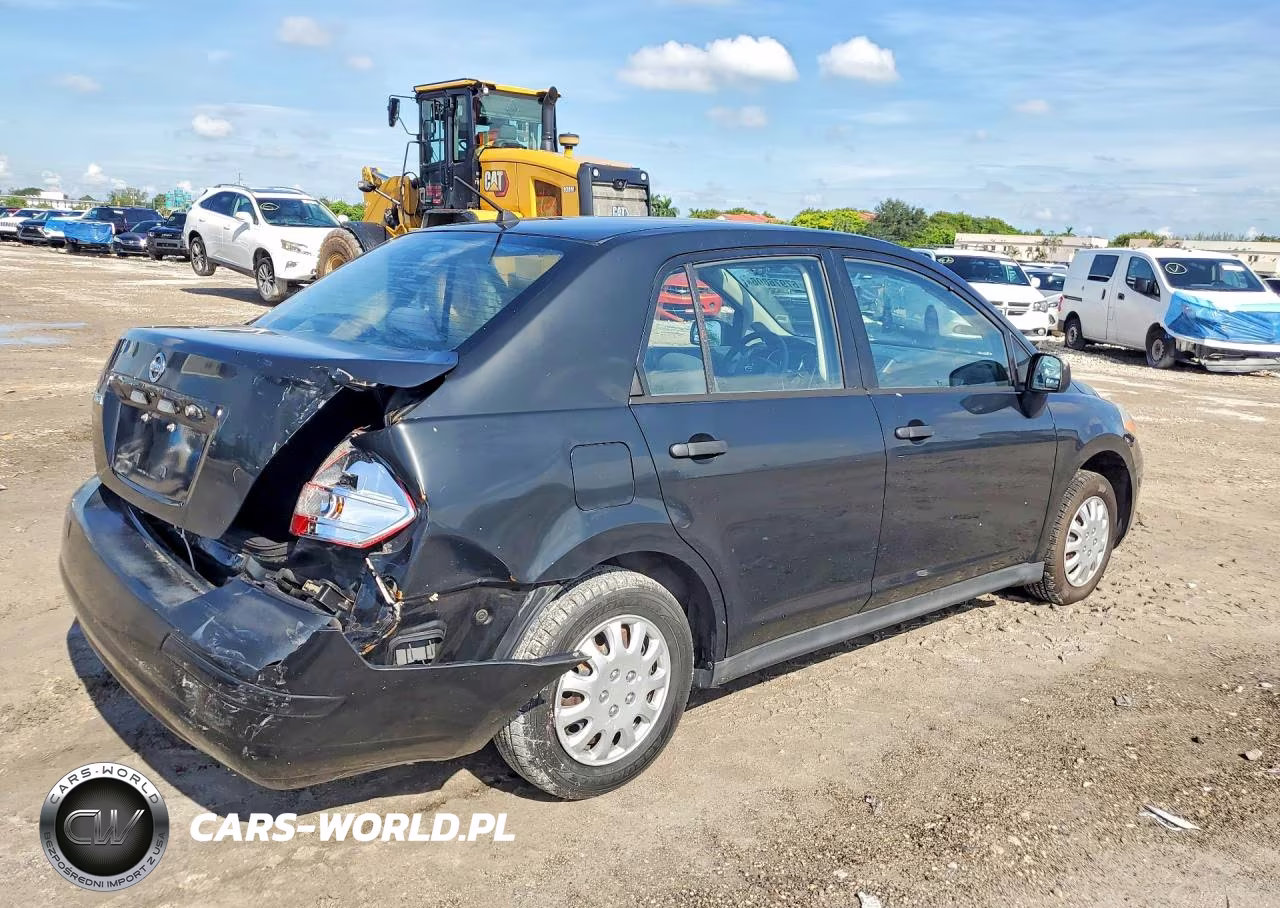 2009 Nissan Versa 1.6 Base VIN:3N1CC11E59L499692 - 3