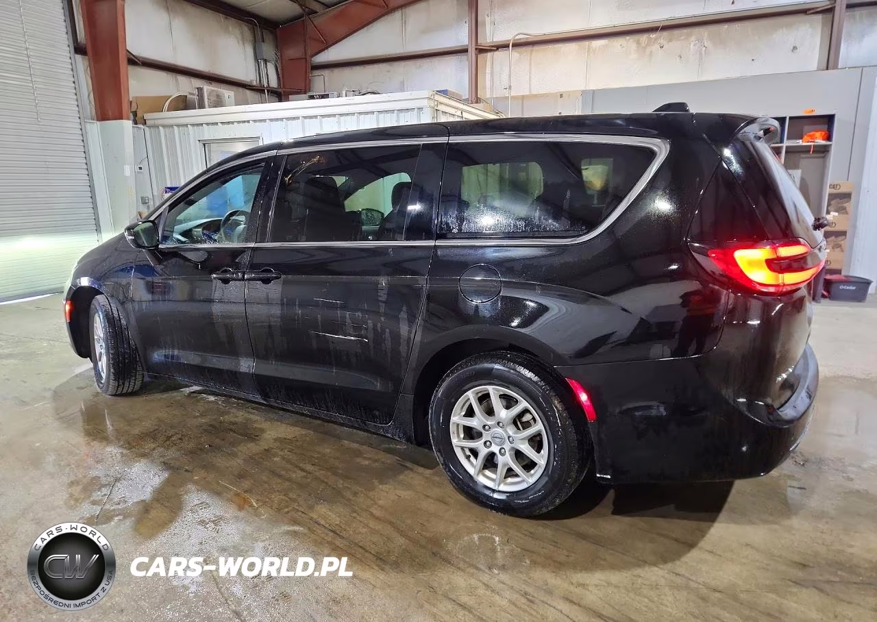 2025 Chrysler Pacifica Select VIN:2C4RC1BG2SR523981 - 2