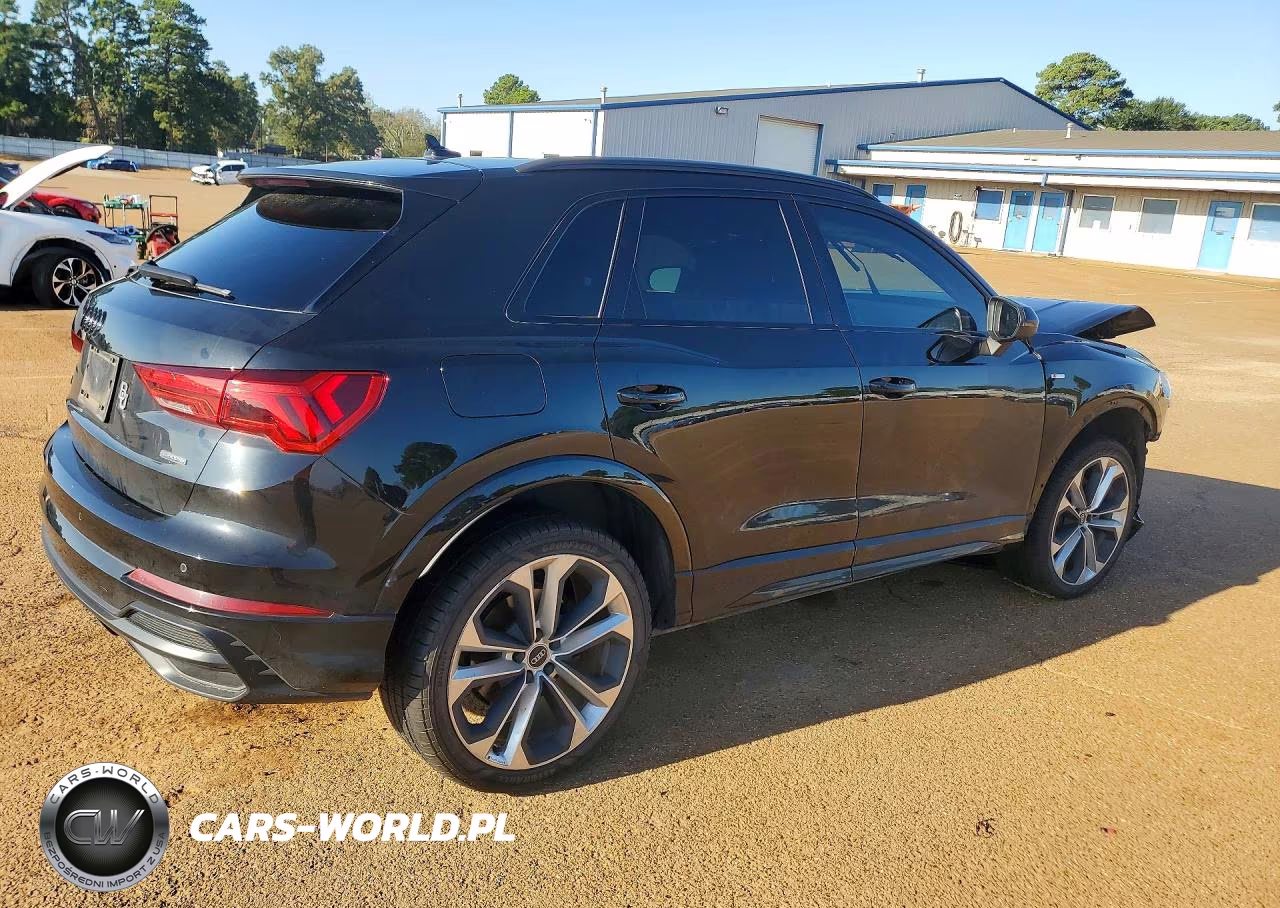 2022 Audi Q3 Premium Plus S Line 45 VIN:WA1EECF37N1004133 - 3