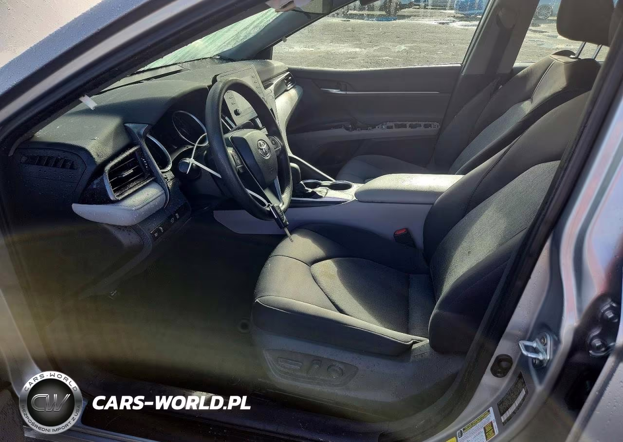 2021 Toyota Camry Le VIN:4T1C11AK0MU561647 - 7