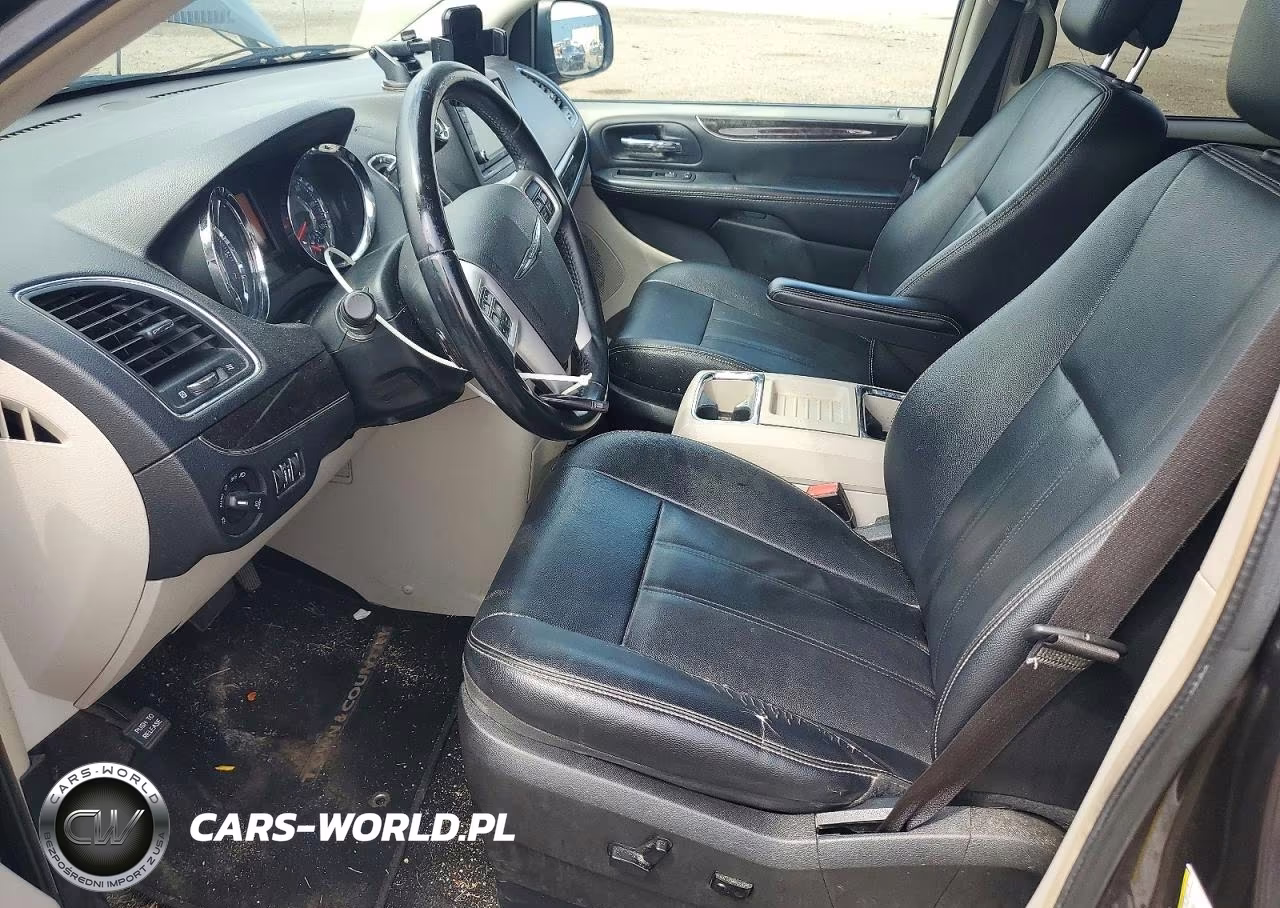 2016 Chrysler Town & Country Touring VIN:2C4RC1BG5GR212519 - 7